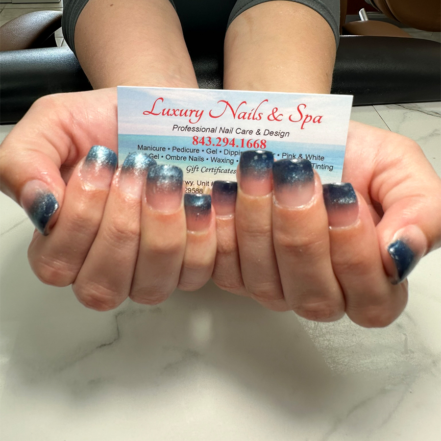 Luxury Nails & Spa nail photo 1